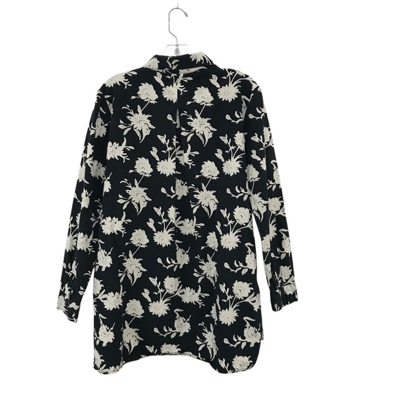 Chadwicks Black and White Floral Button Down Shirt Hi- Low Hem Size Medium - Picture 1 of 5